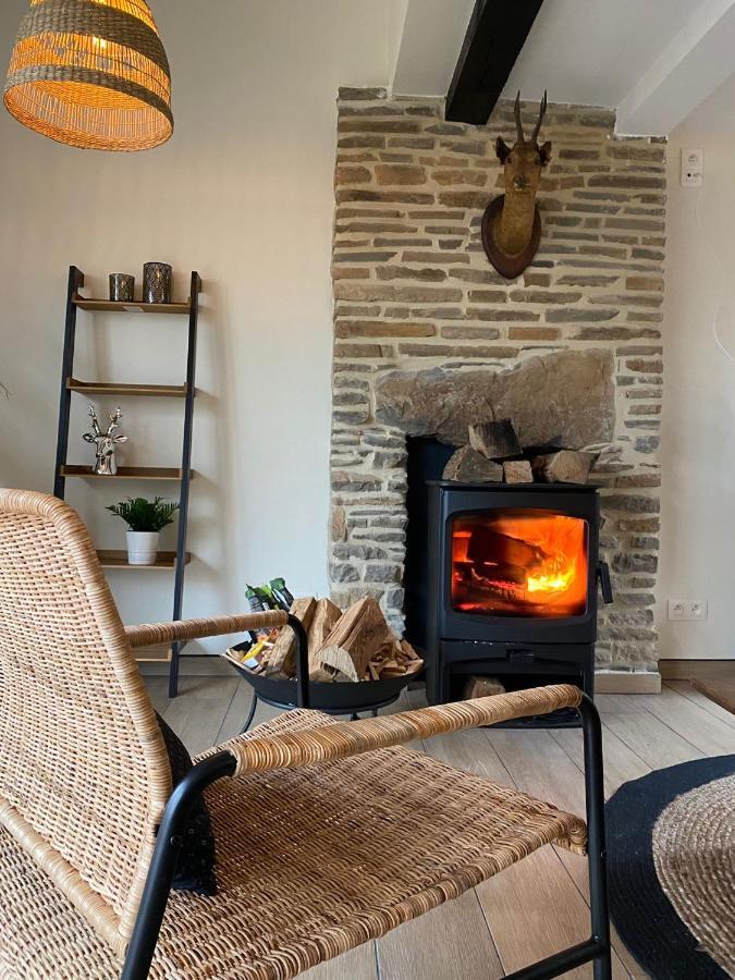 Cocooning Near Dinant 300M From River Meuse Blaimont Exterior foto